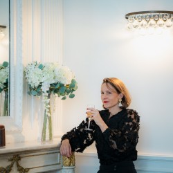 La distinguée