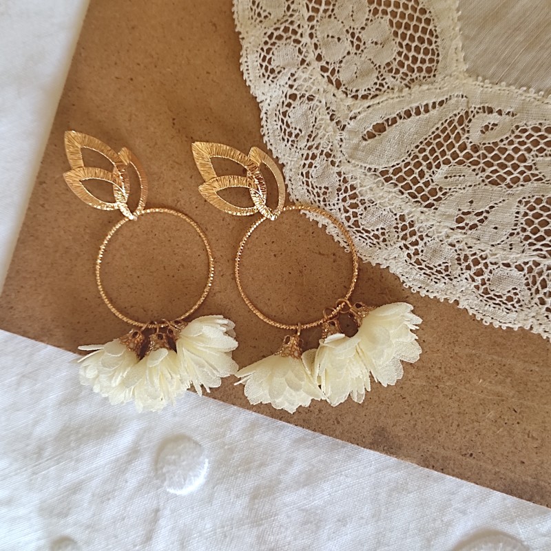 La chanceuse-L'acroche-blanc cassé